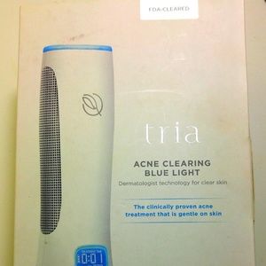 Tria Acne Clearing Blue Light New in Box